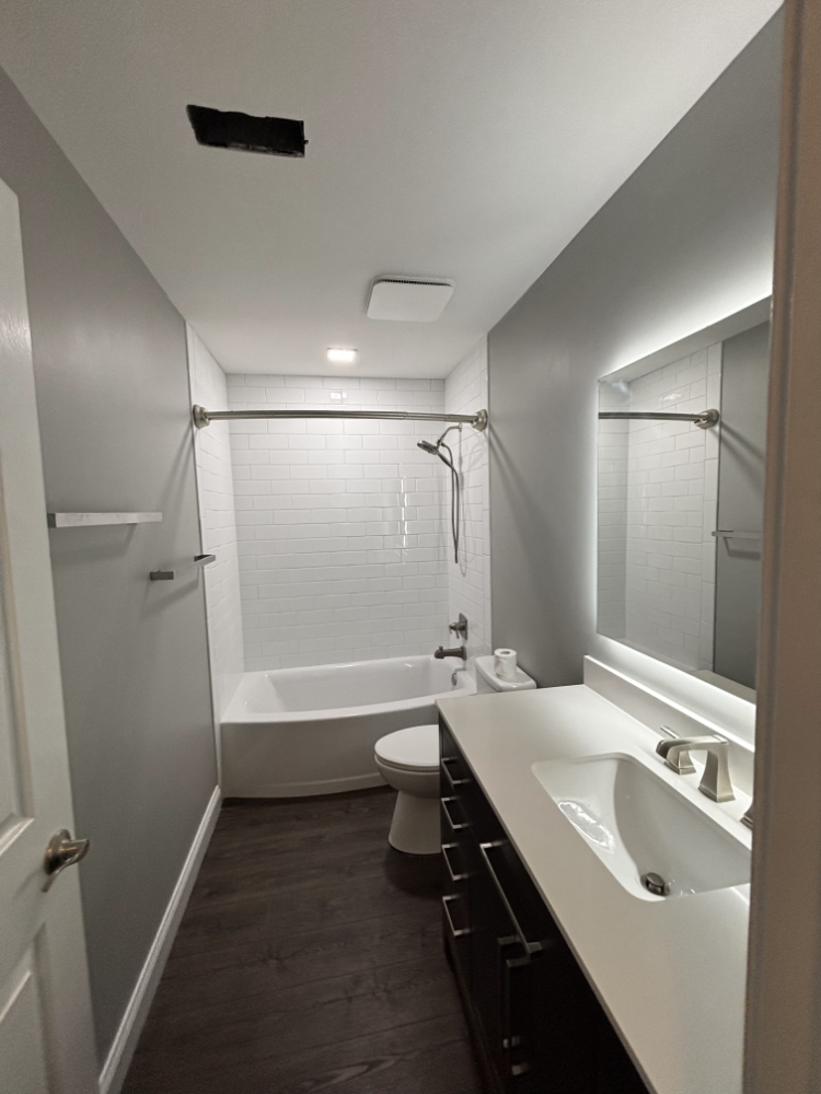 Bathroom Fixtures & Plumbing