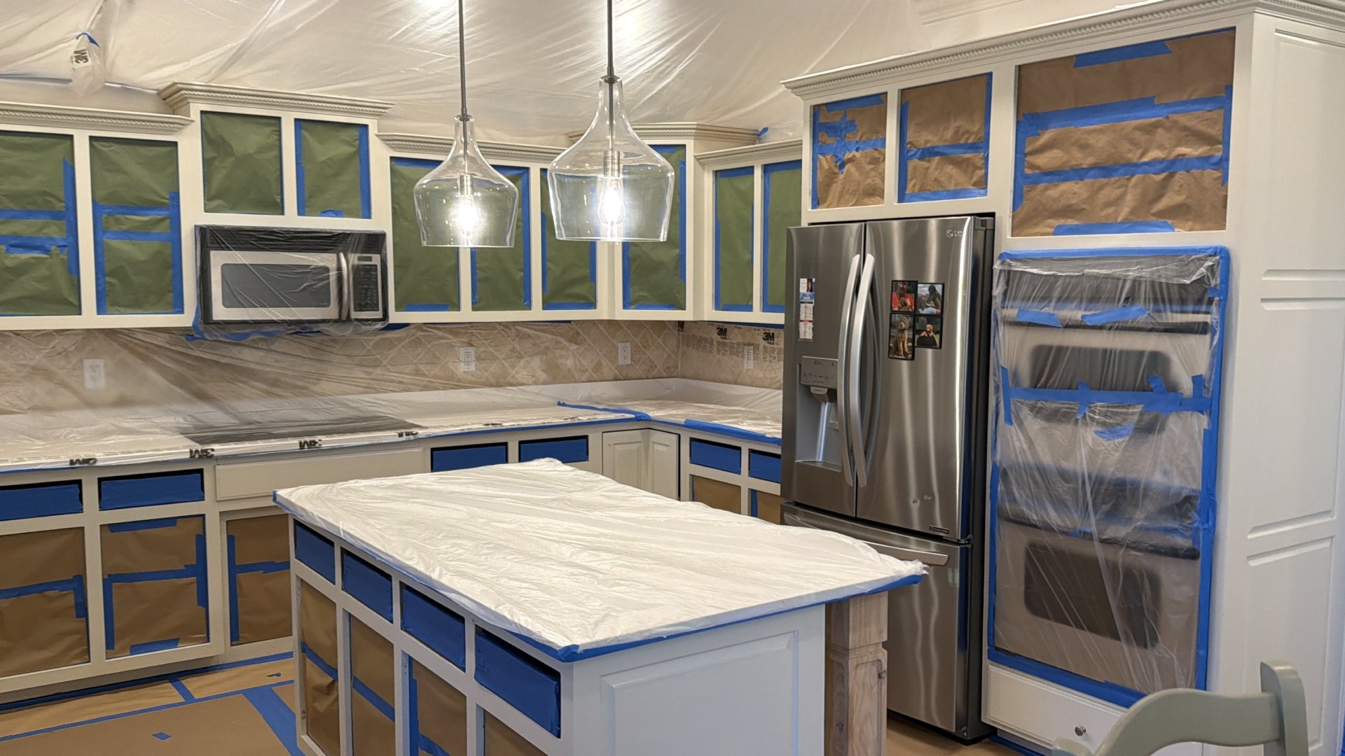 Professional Cabinet Spray Painting
